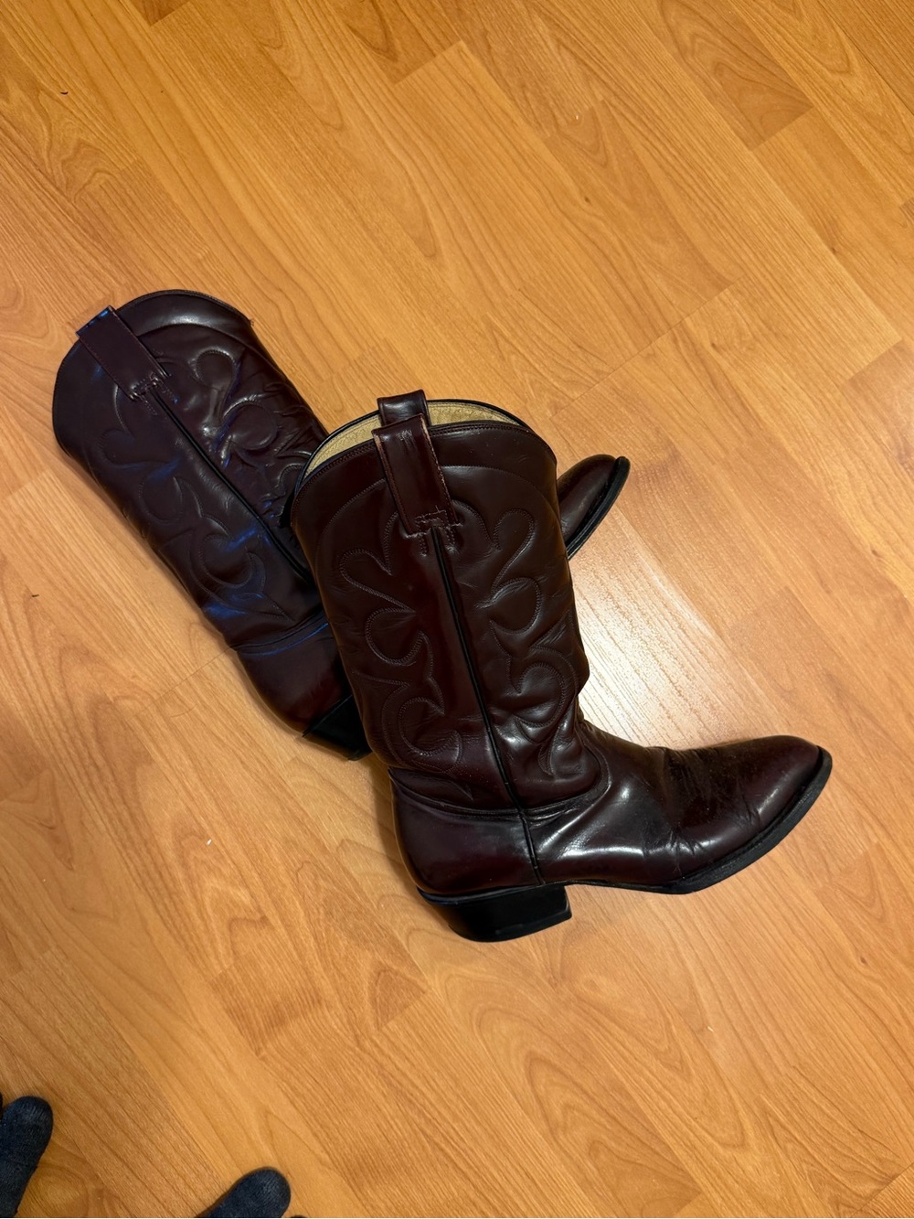 Men's Dark Brown Leather Western Boots - Classic Cowboy Style